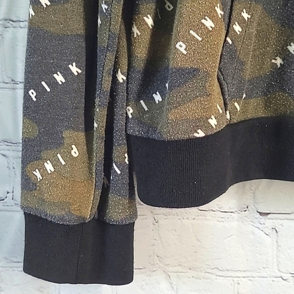 2018 Victoria's Secret PINK All Over Logo Spellout Army Camo Full Zip Hoodie L - Picture 9 of 17